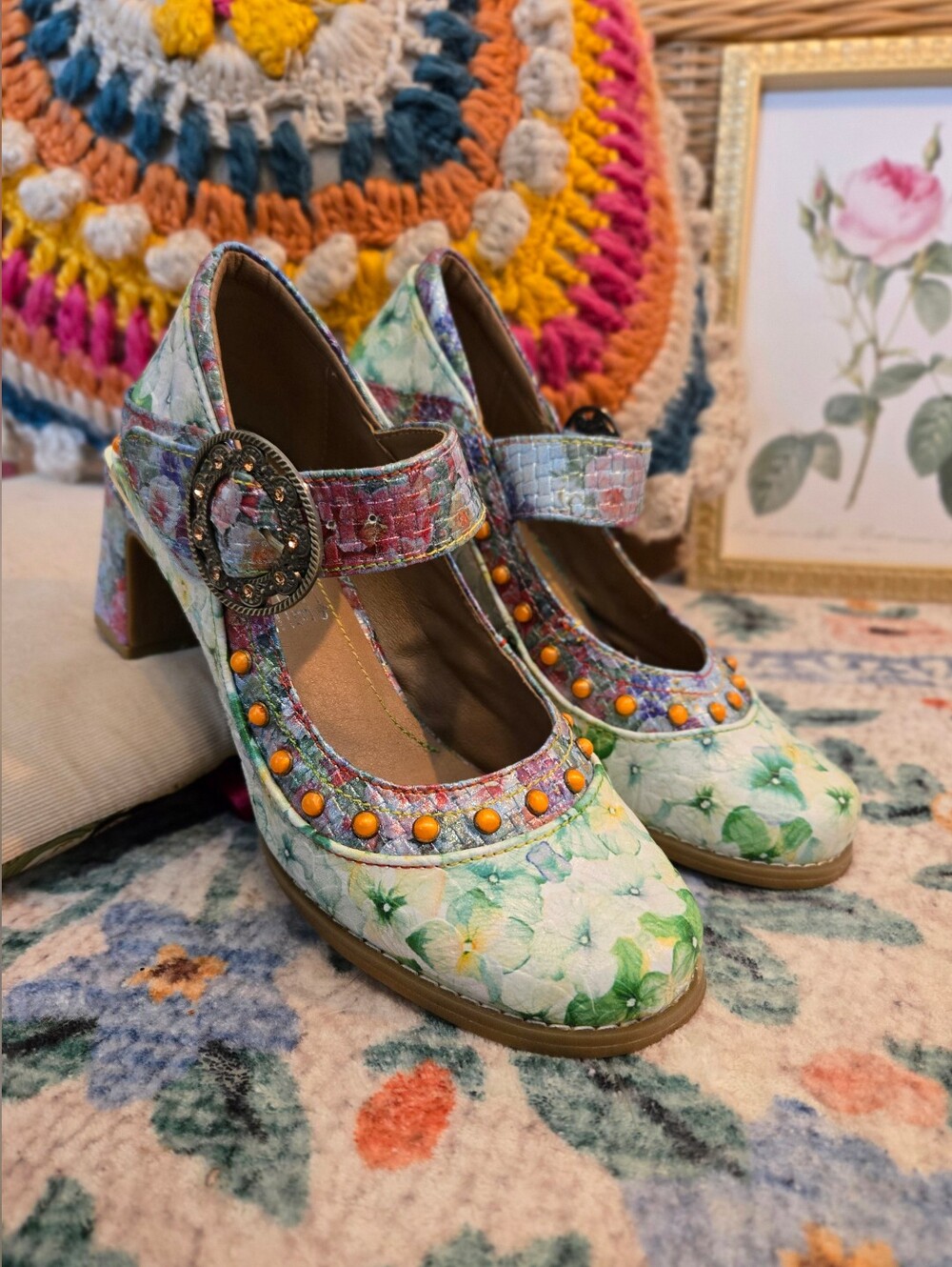 Spring Step Floral Mary Jane Block Heel Pumps - US 6